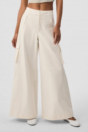 Pantalon Alo Yoga Show Off Cargo Wide Leg (Regular) Mujer Ivory | Colombia HQUZ-17254