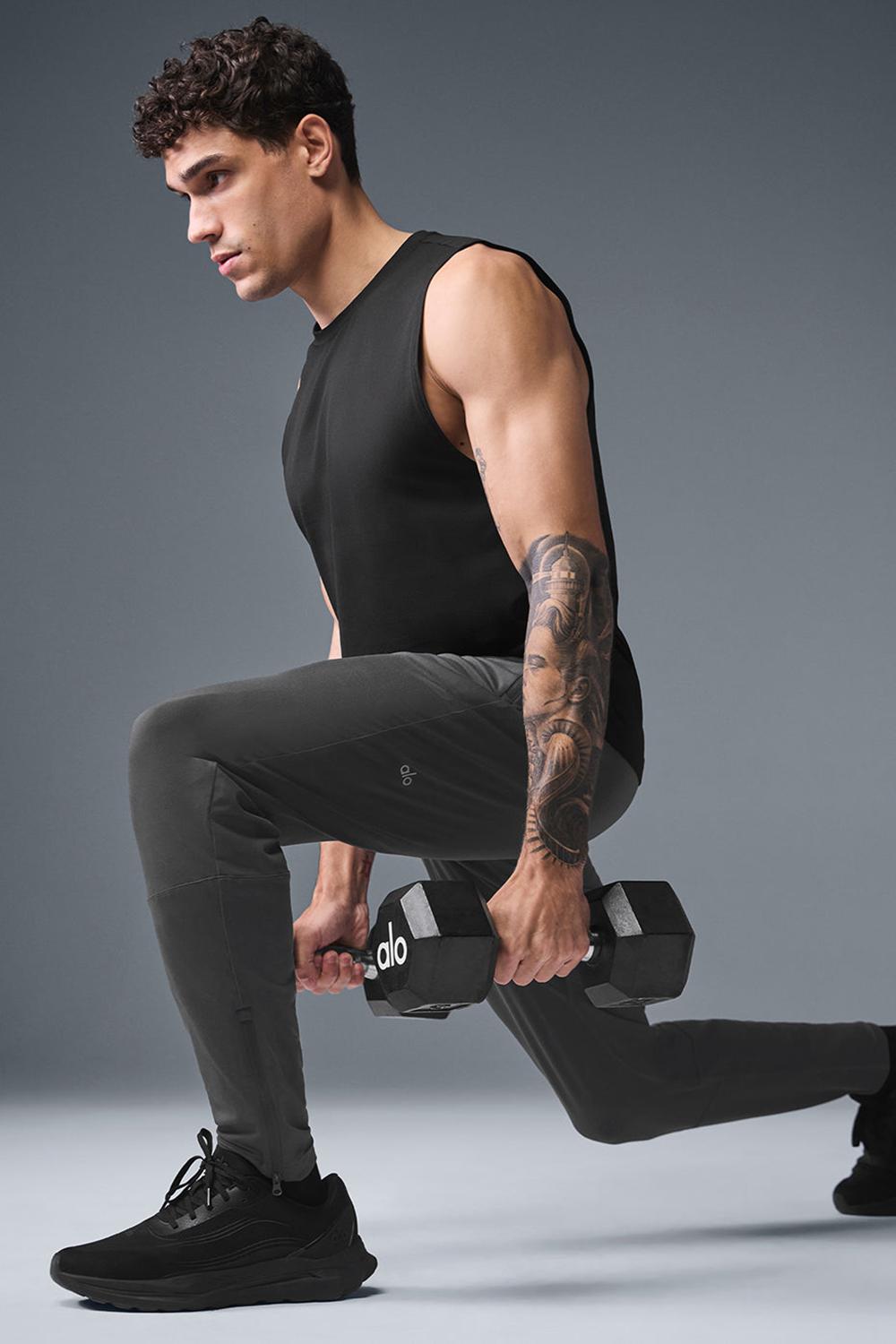 Camiseta Sin Mangas Running Alo Yoga Conquer Muscle Hombre Negras | Colombia  MKUH-80672