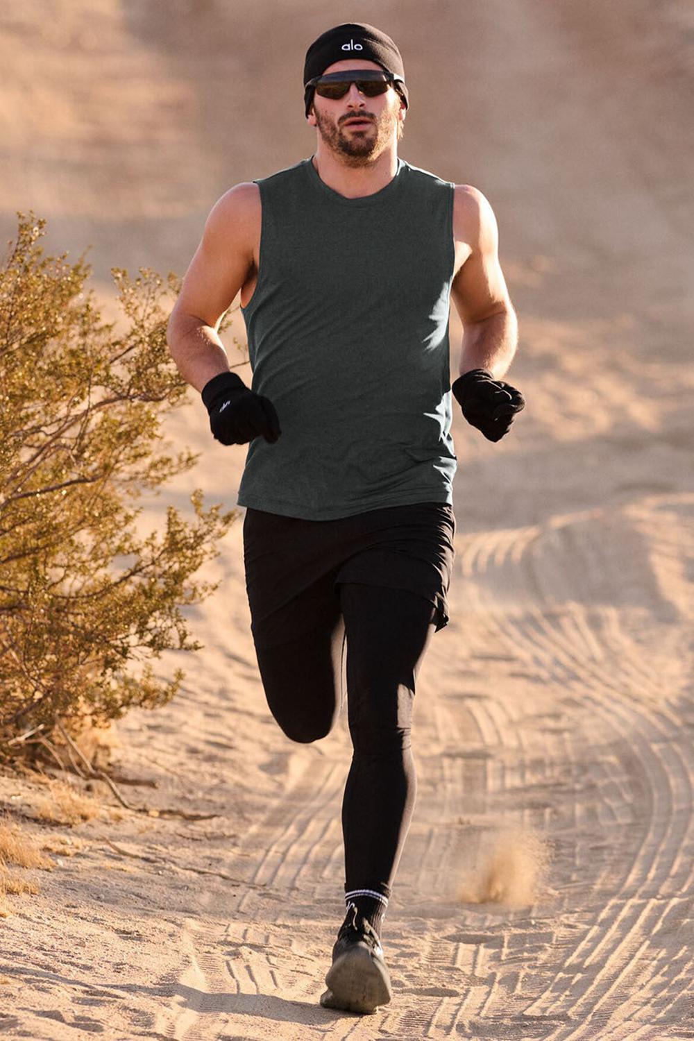 Camiseta Sin Mangas Running Alo Yoga Conquer Muscle Hombre Verde | Colombia  CXKR-16450