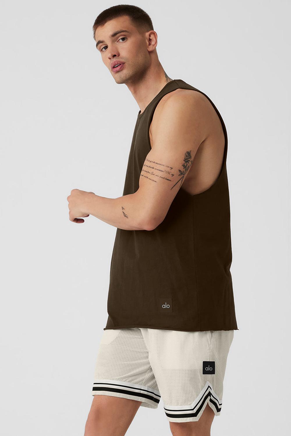 Camiseta Sin Mangas Running Alo Yoga Society Raw Edge Hombre Espresso | Colombia  RASP-27036