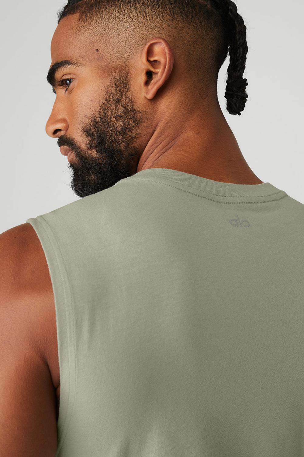 Camiseta Sin Mangas Running Alo Yoga The Triumph Muscle Hombre Limestone | Colombia  KSLZ-48376