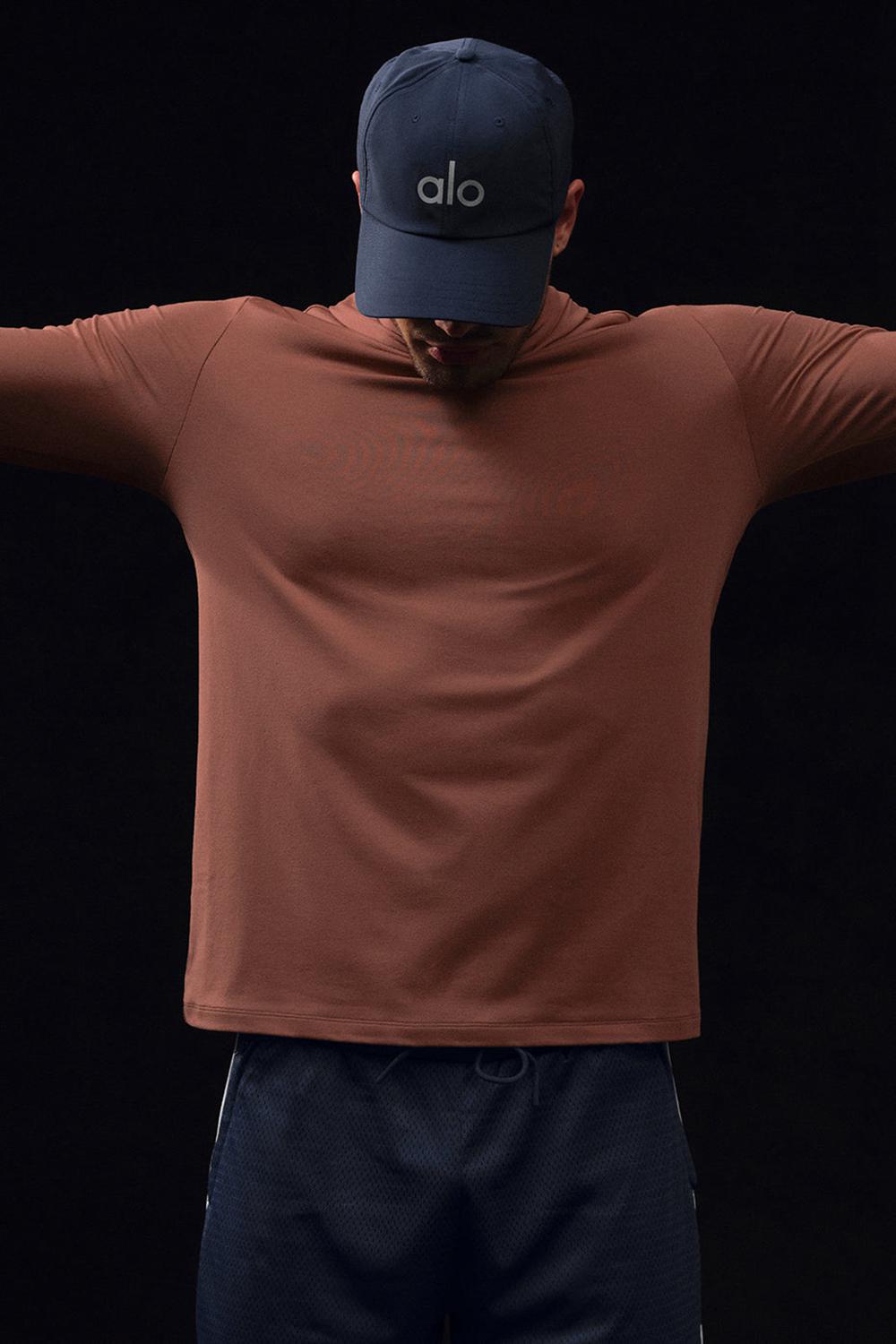 Camisetas Manga Larga Alo Yoga Conquer Reform With Hood Hombre Chestnut | Colombia  LDMQ-93520