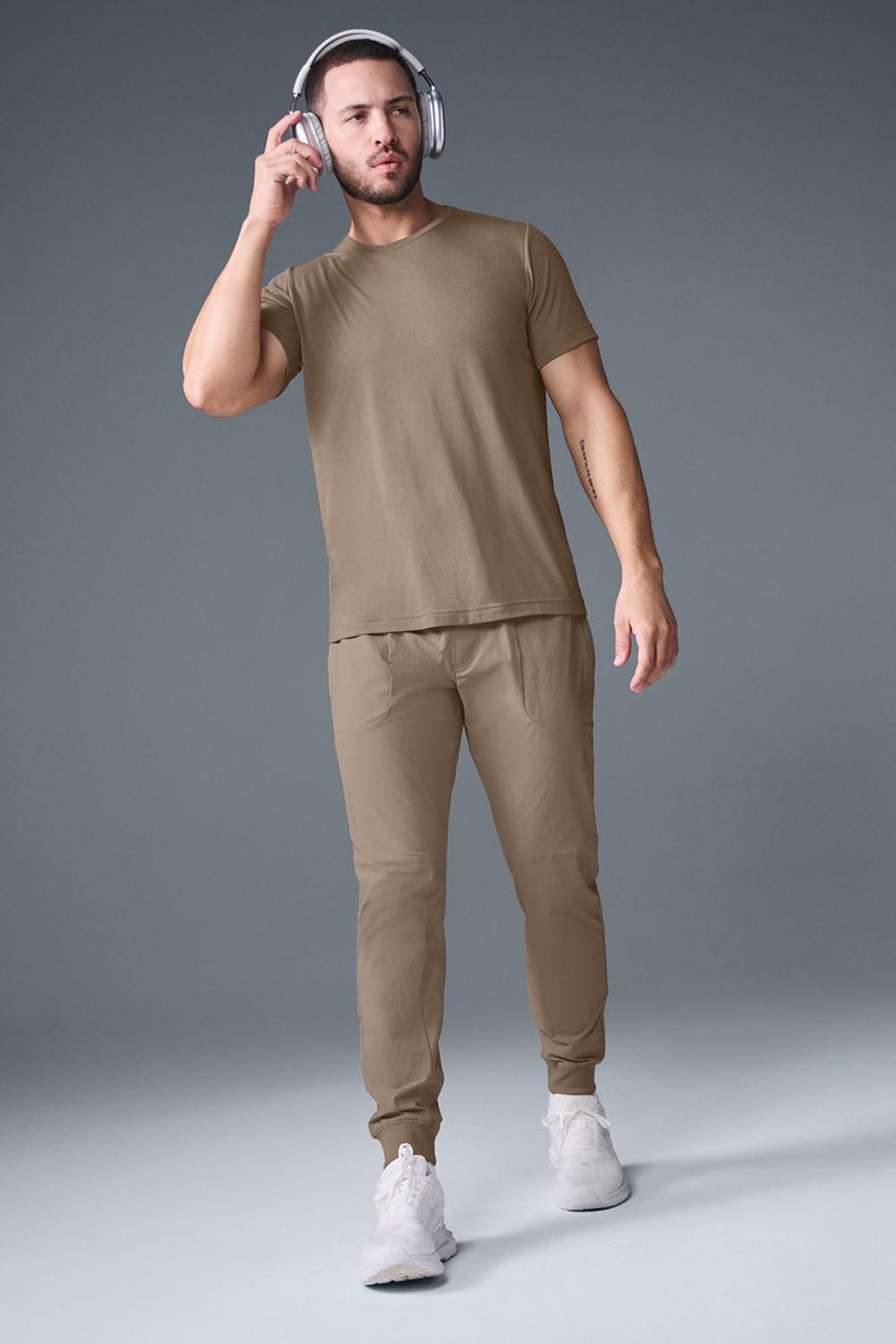 Camisetas Running Alo Yoga Triumph Hombre Gravel | Colombia  KHOZ-85167