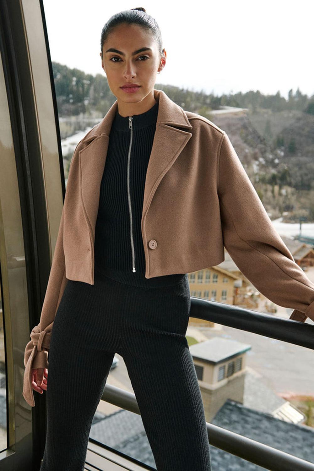 Gabardina Alo Yoga Wool Cropped Metro Mujer Toasted Almond | Colombia  ODQP-16037