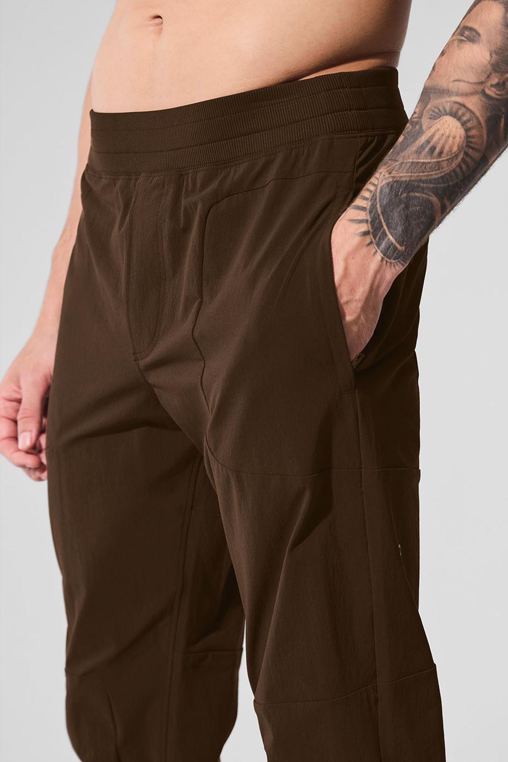 Pantalon Alo Yoga Co-Op Hombre Espresso | Colombia  CKSY-45079