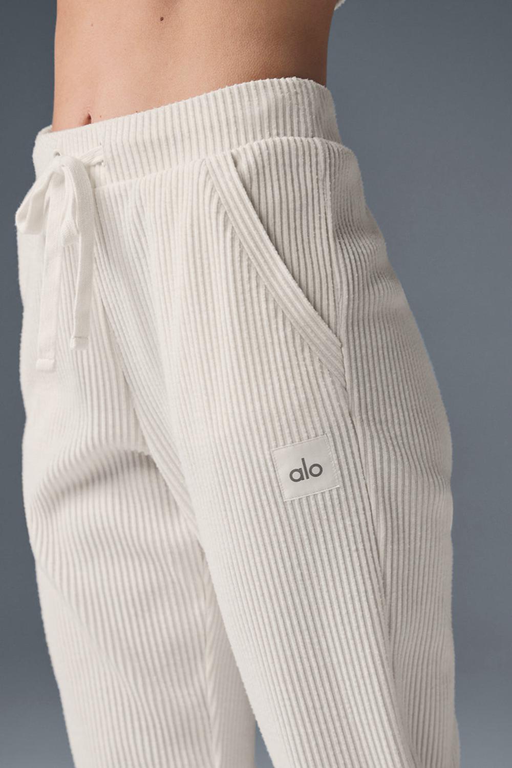 Pantalon Deportivo Alo Yoga Muse Mujer Ivory | Colombia  PLRC-27914