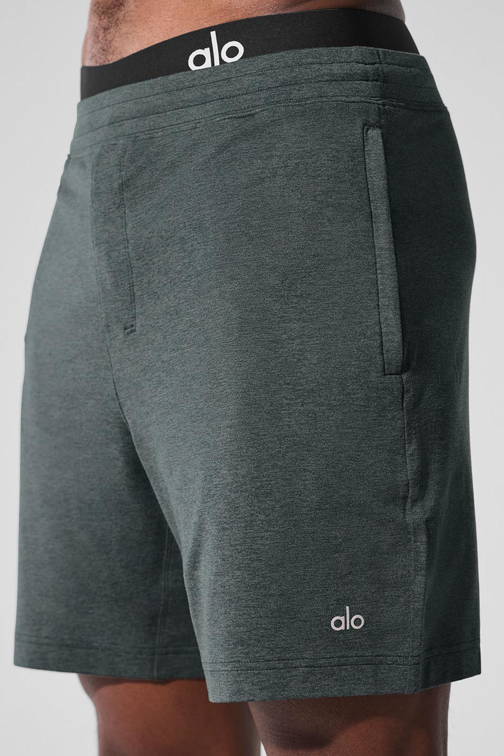 Short Alo Yoga 7
