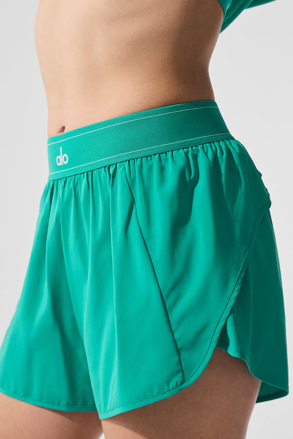 Short Alo Yoga Match Point Mujer Verde | Colombia  GKUA-74691