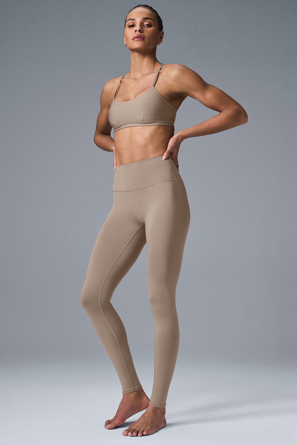 Sujetador Deportivo Alo Yoga Airlift Intrigue Mujer Gravel | Colombia  IKDB-35097